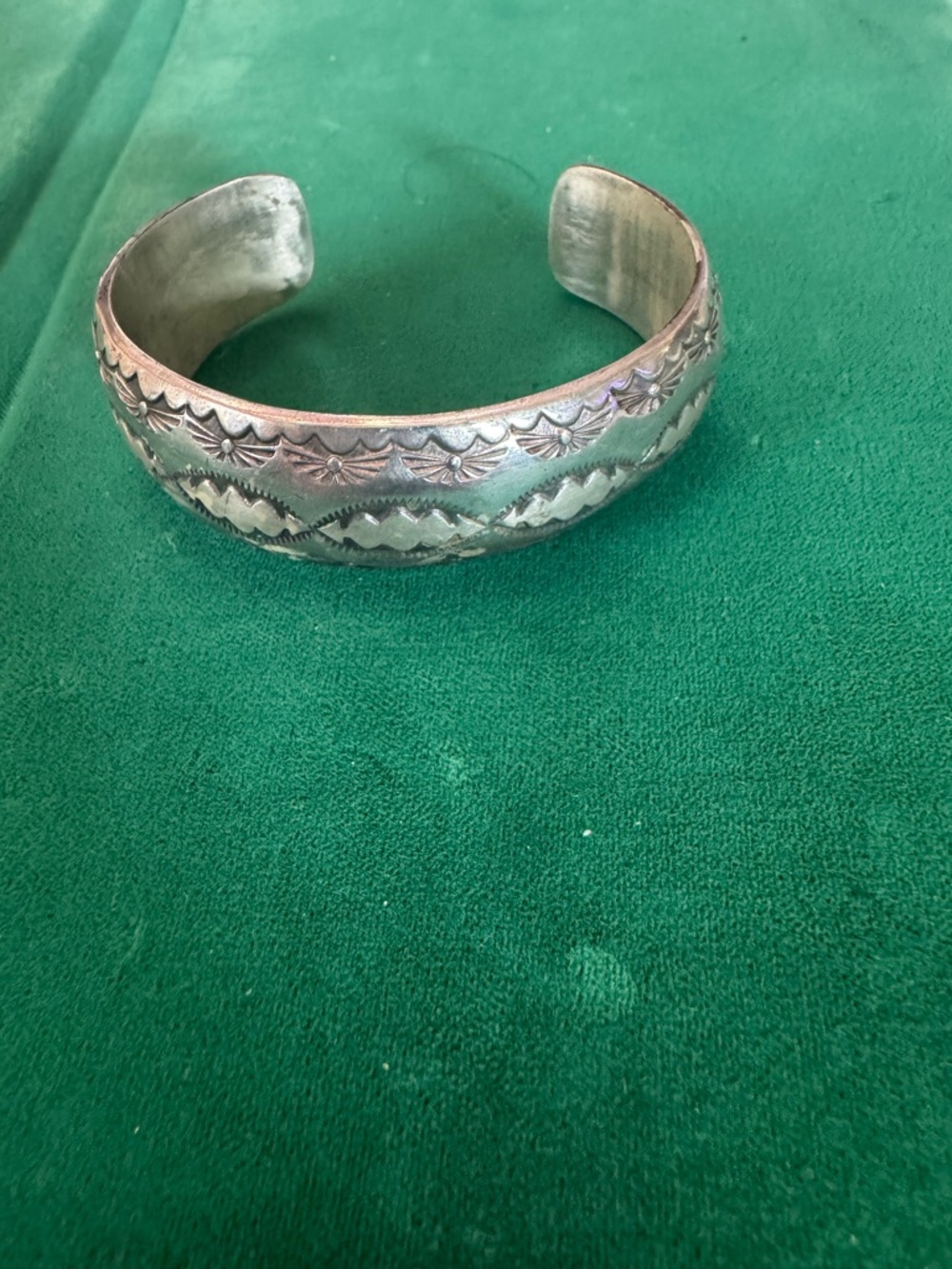 Rare Ida Peyton Navajo Sterling Silver Etched Cuff Bracelet